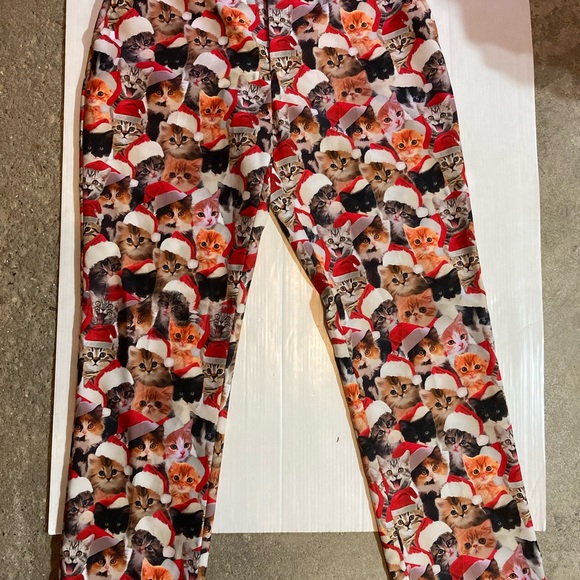 Christmas Cat (catmus) suit - Picture 4 of 5